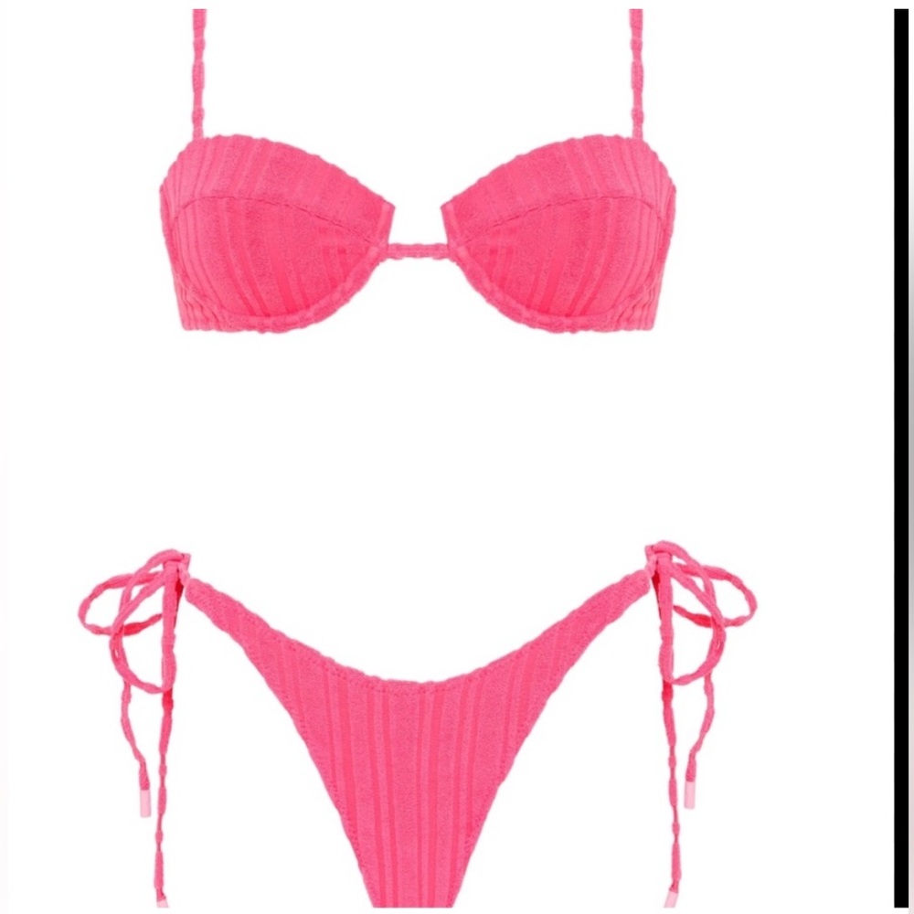 Triangl Mala Rosys